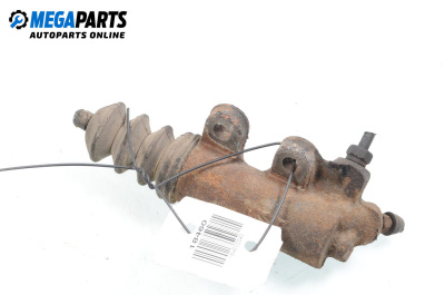 Долна помпа за съединител за Toyota Avensis I Sedan (09.1997 - 02.2003)