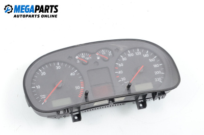 Километраж за Volkswagen Golf IV Hatchback (08.1997 - 06.2005) 1.9 TDI, 90 к.с.