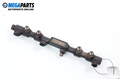 Горивна рейка за Ford Mondeo III Turnier (10.2000 - 03.2007) 2.0 TDCi, 130 к.с., № 2S70-9D280
