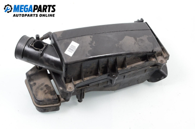 Филтърна кутия за Ford Mondeo III Turnier (10.2000 - 03.2007) 2.0 TDCi