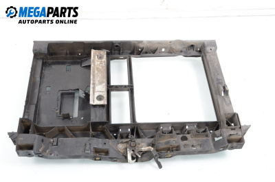 Стойка на радиатора за Peugeot 207 Hatchback (02.2006 - 12.2015) 1.4 16V, 95 к.с.