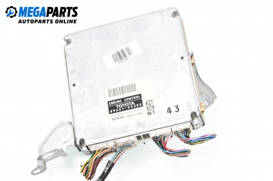 Компютър двигател за Toyota Avensis Verso (08.2001 - 11.2009) 2.0 D-4D (CLM20), 116 к.с., № 89661-44300