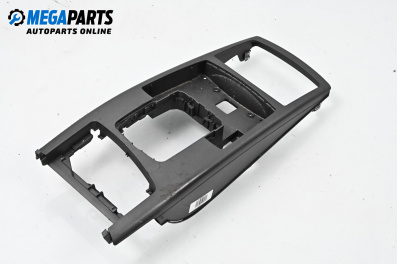 Централна конзола за Audi A6 Avant C6 (03.2005 - 08.2011)