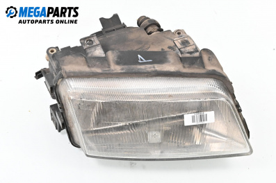 Фар за Audi A4 Avant B5 (11.1994 - 09.2001), комби, позиция: дясна