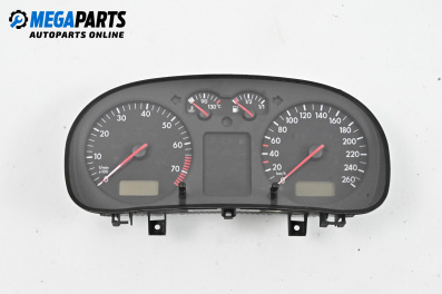 Километраж за Volkswagen Golf IV Hatchback (08.1997 - 06.2005) 1.6, 100 к.с.