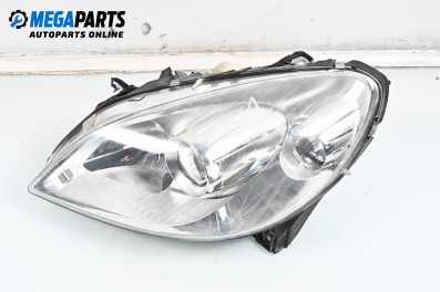 Фар за Mercedes-Benz B-Class Hatchback I (03.2005 - 11.2011), хечбек, позиция: лява
