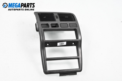 Централна конзола за Nissan Almera I Sedan (07.1995 - 09.2000)