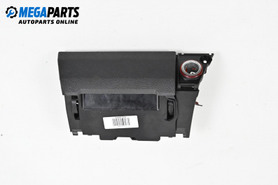 Пепелник за Volkswagen Touran Minivan I (02.2003 - 05.2010)