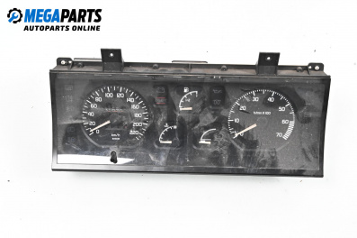 Километраж за Renault 19 II Hatchback (01.1991 - 06.2001) 1.7 (B/C53B), 73 к.с.