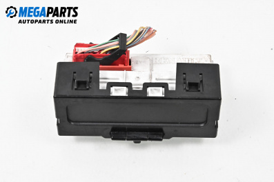 Часовник за Renault Megane II Hatchback (07.2001 - 10.2012)