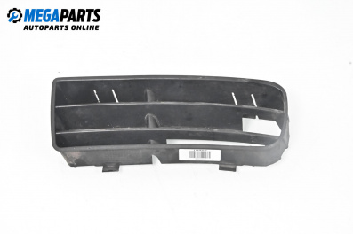 Решетка в броня за Volkswagen Golf IV Hatchback (08.1997 - 06.2005), хечбек, позиция: предна