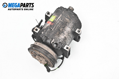 Компресор климатик за Volkswagen Passat III Sedan B5 (08.1996 - 12.2001) 1.8, 125 к.с., № DCW-17D