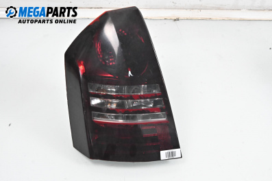 Стоп за Chrysler 300 C Sedan (09.2004 - 11.2012), седан, позиция: лява