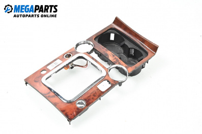 Централна конзола за Volkswagen Touareg SUV I (10.2002 - 01.2013)