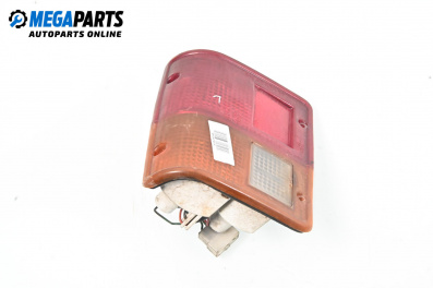 Стоп за Mitsubishi Pajero I Canvas Top (12.1982 - 11.1990), джип, позиция: лява