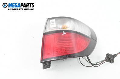 Стоп за Mazda 626 V Station Wagon (01.1998 - 10.2002), комби, позиция: дясна