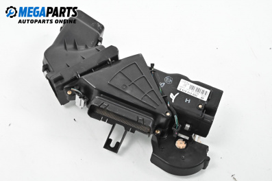 Въздуховод парно за Volkswagen Phaeton Sedan (04.2002 - 03.2016) 3.2 V6, 241 к.с., № 3D0 819 874 B