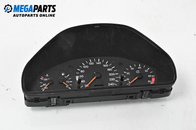 Километраж за Mercedes-Benz C-Class Sedan (W202) (03.1993 - 05.2000) C 200 (202.020), 136 к.с.