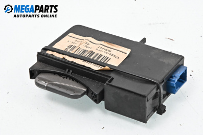 Четец с карта за Renault Laguna II Grandtour (03.2001 - 12.2007), № 8200224595