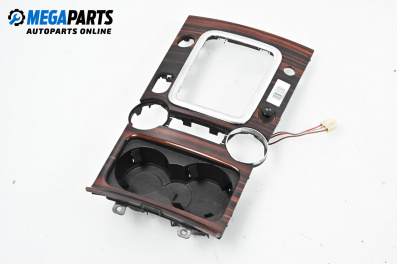 Централна конзола за Volkswagen Touareg SUV I (10.2002 - 01.2013)