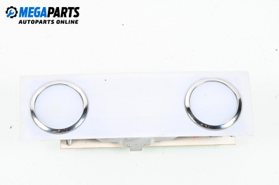 Плафон за Volkswagen Touareg SUV I (10.2002 - 01.2013), № 7L6 947 105 A