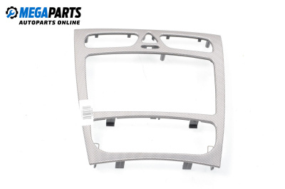 Централна конзола за Mercedes-Benz C-Class Coupe (CL203) (03.2001 - 06.2007)