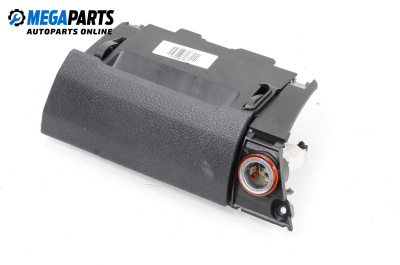 Пепелник за Volkswagen Touran Minivan I (02.2003 - 05.2010)