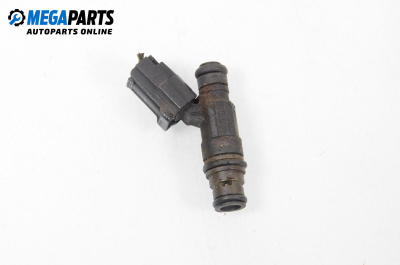 Дюза бензин за Volkswagen Passat IV Sedan B5.5 (10.2000 - 12.2005) 2.3 V5 4motion, 170 к.с.