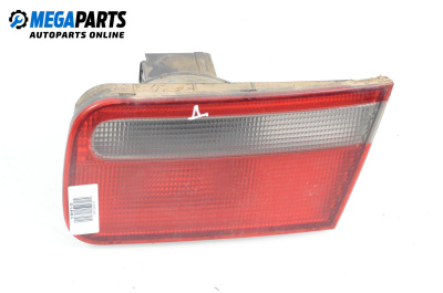 Вътрешен стоп за Honda Accord V Sedan (09.1995 - 10.1998), седан, позиция: дясна