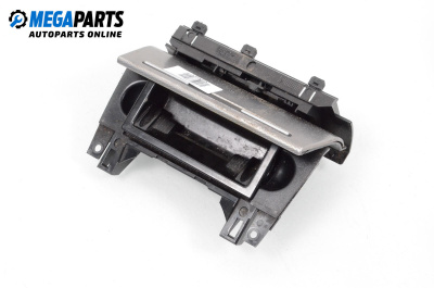 Пепелник за Audi A4 Avant B6 (04.2001 - 12.2004)