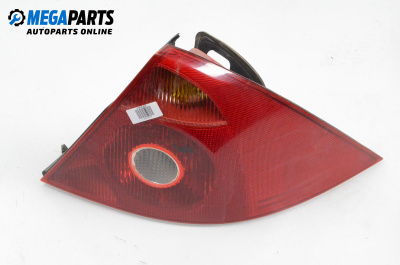 Стоп за Ford Mondeo III Sedan (10.2000 - 03.2007), седан, позиция: дясна