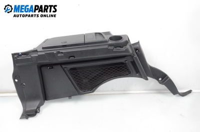 Интериорна пластмаса багажник за Land Rover Discovery III SUV (07.2004 - 09.2009), 4+1 вр., джип