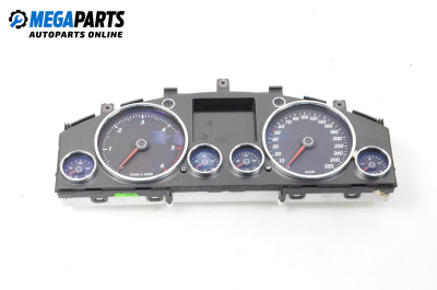 Километраж за Volkswagen Touareg SUV I (10.2002 - 01.2013) 5.0 V10 TDI, 313 к.с.