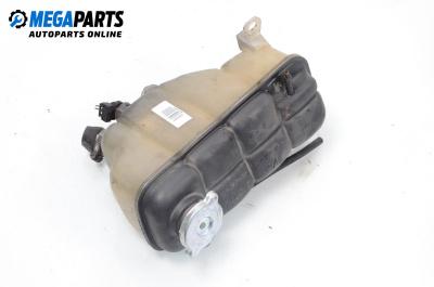 Казанче за антифриз за Mercedes-Benz C-Class Sedan (W202) (03.1993 - 05.2000) C 250 D (202.125), 113 к.с.