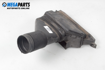 Въздуховод за Volkswagen Passat V Variant B6 (08.2005 - 11.2011) 2.0 TFSI, 200 к.с.