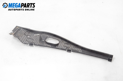 Кора под чистачки за Dacia Logan Sedan I (09.2004 - 10.2012), 4+1 вр., седан