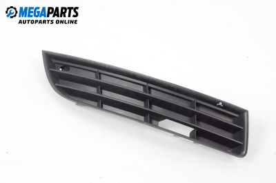 Решетка в броня за Volkswagen Passat V Variant B6 (08.2005 - 11.2011), комби, позиция: предна