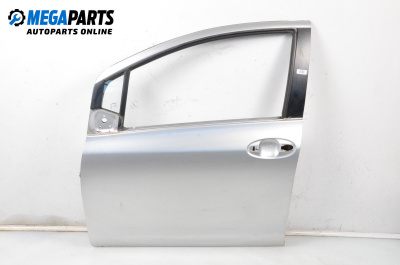 Врата за Toyota Yaris Hatchback II (01.2005 - 12.2014), 4+1 вр., хечбек, позиция: предна, лява