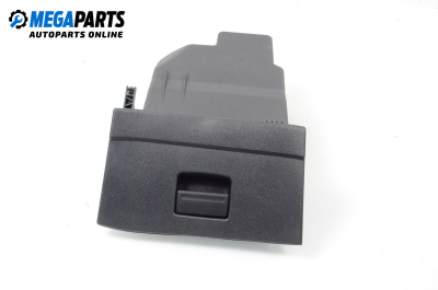 Жабка за Ford Mondeo IV Sedan (03.2007 - 01.2015)