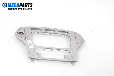 Централна конзола за Ford Mondeo IV Sedan (03.2007 - 01.2015)