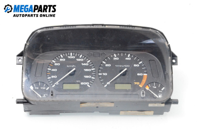 Километраж за Volkswagen Polo Hatchback II (10.1994 - 10.1999) 45 1.0, 45 к.с.