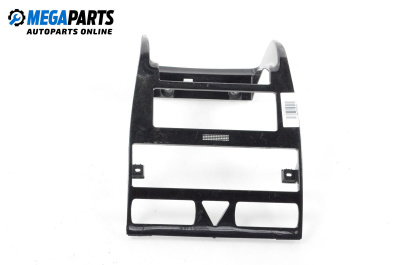 Централна конзола за Audi A3 Hatchback I (09.1996 - 05.2003)