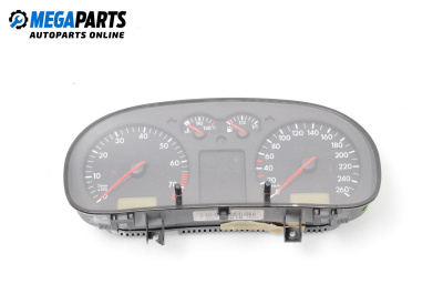 Километраж за Volkswagen Golf IV Hatchback (08.1997 - 06.2005) 1.6, 100 к.с.