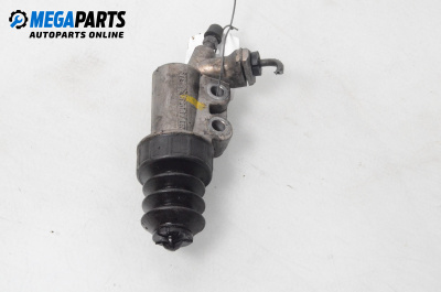Долна помпа за съединител за Mazda 5 Minivan I (02.2005 - 12.2010)