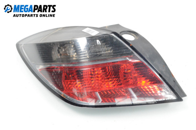 Стоп за Opel Astra H GTC (03.2005 - 10.2010), хечбек, позиция: лява