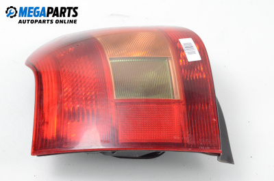 Стоп за Toyota Corolla E12 Hatchback (11.2001 - 02.2007), хечбек, позиция: лява