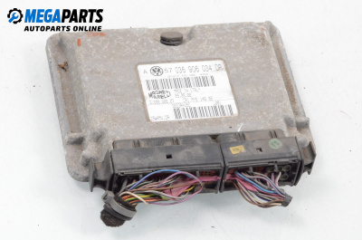 Компютър двигател за Volkswagen Golf IV Hatchback (08.1997 - 06.2005) 1.6 16V, 105 к.с., № 036906034