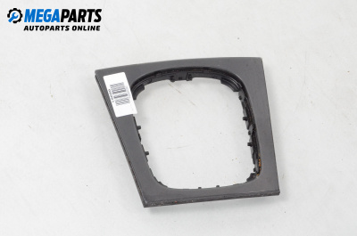 Конзола скоростен лост за Audi A3 Sportback I (09.2004 - 03.2015)