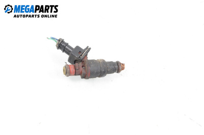 Дюза бензин за Mercedes-Benz C-Class Sedan (W202) (03.1993 - 05.2000) C 180 (202.018), 122 к.с.