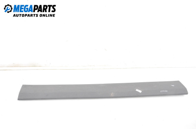 Външни лайсни за Volkswagen Crafter 30-50 Box (04.2006 - 12.2016), товарен, позиция: дясна